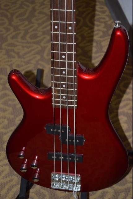 ibanez-red-lefty.JPG
