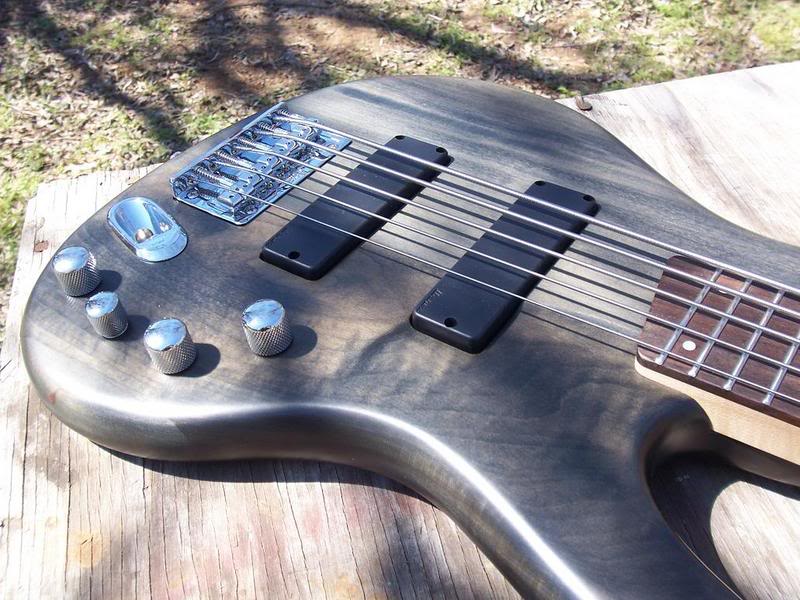 Ibanez1.jpg