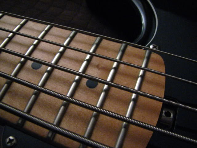 IbanezATK305006.jpg