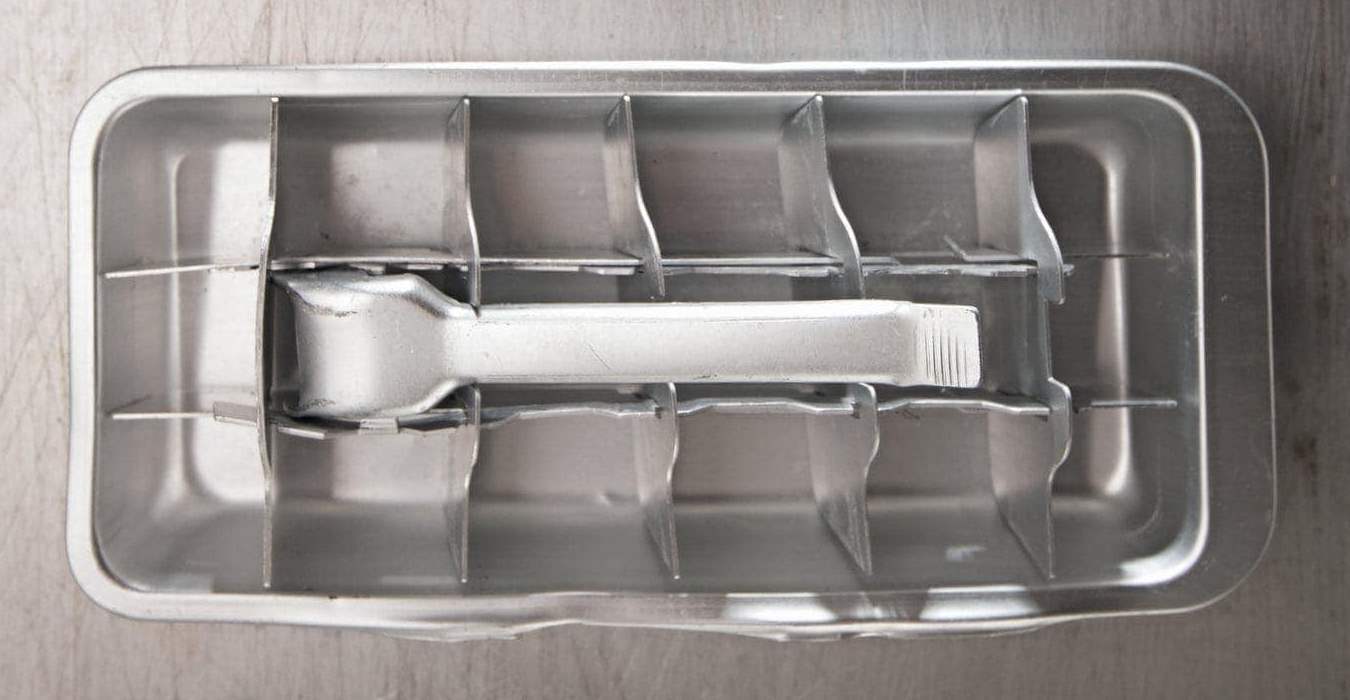 ice tray.jpg