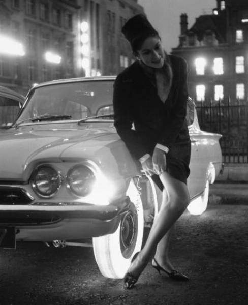 illuminated tyre.jpg
