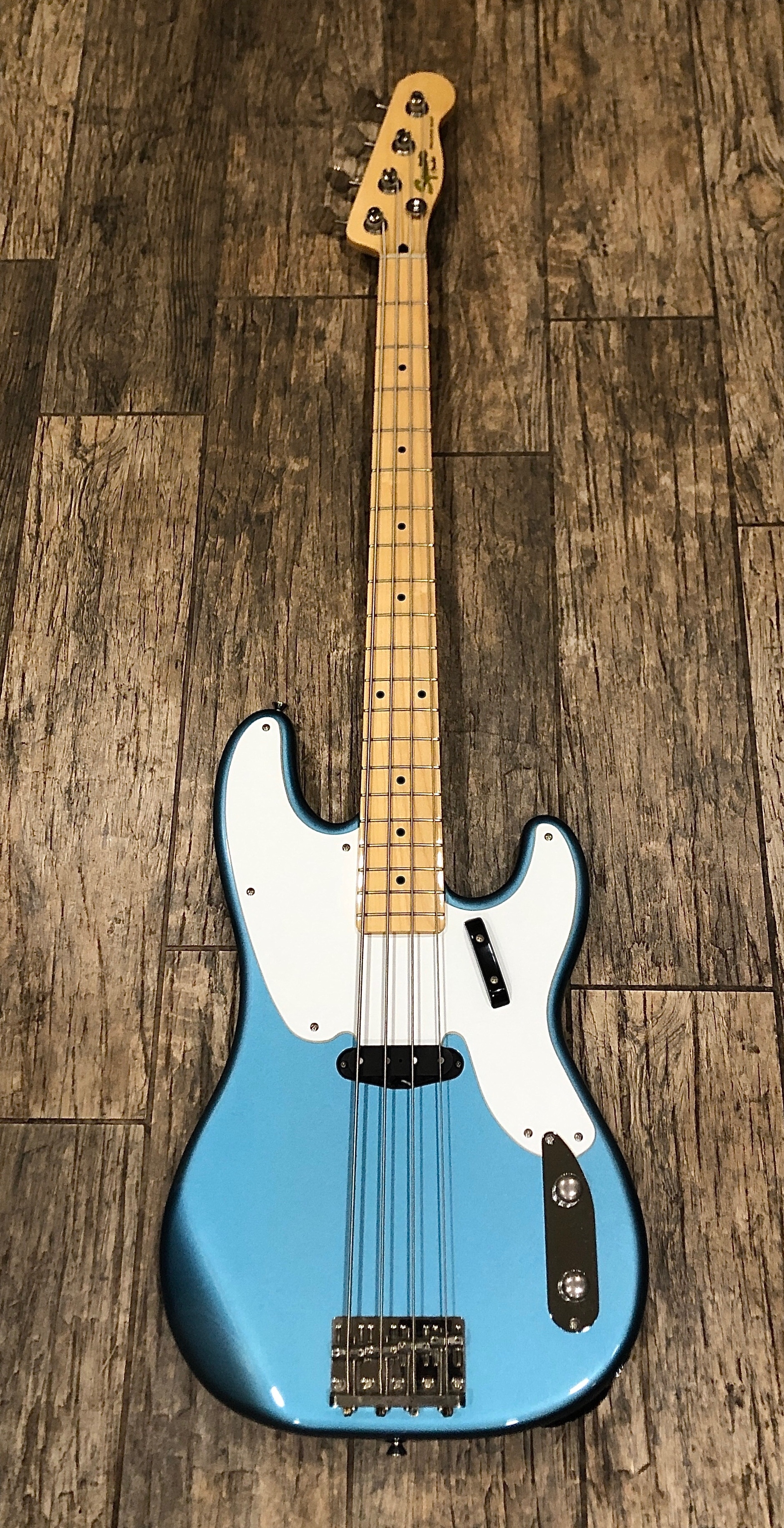 Help with Squier serial number? | TalkBass.com
