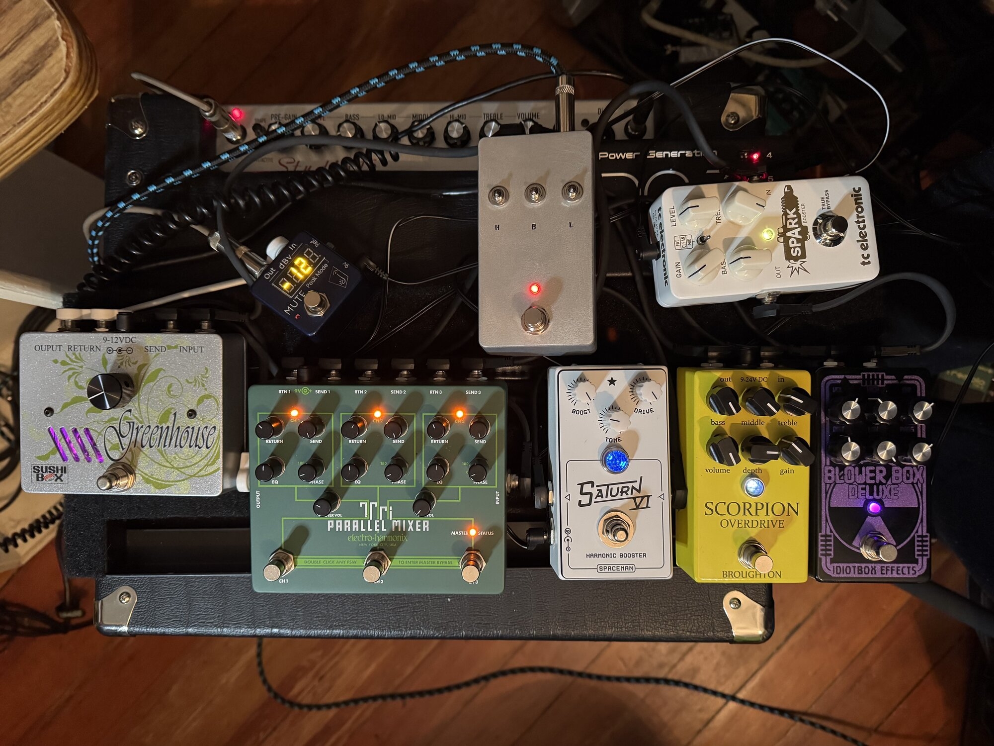 Skeptical Buffer in top middle of pic
