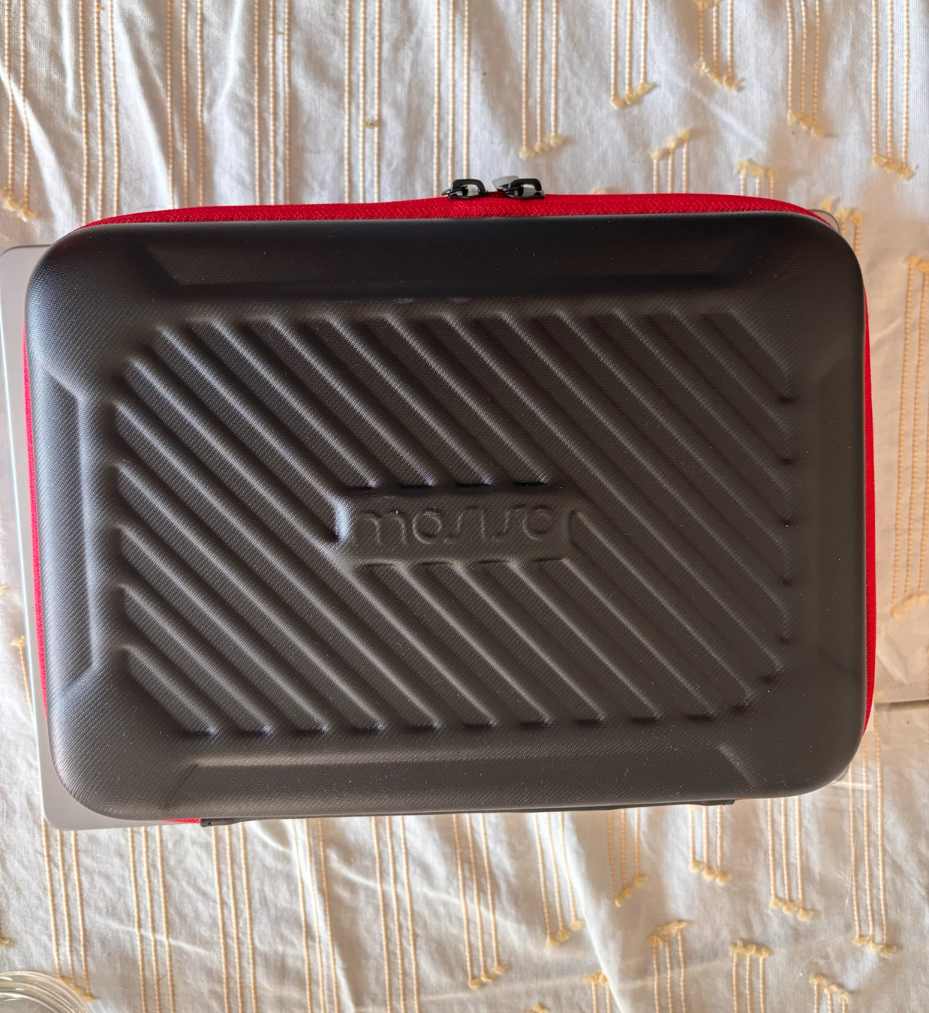 IMG_5586gE044P.webp