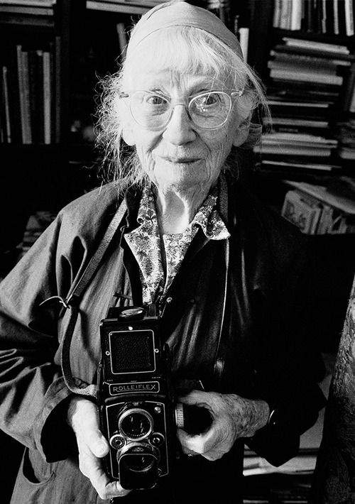 Imogen Cunningham-Rollei 01.jpg