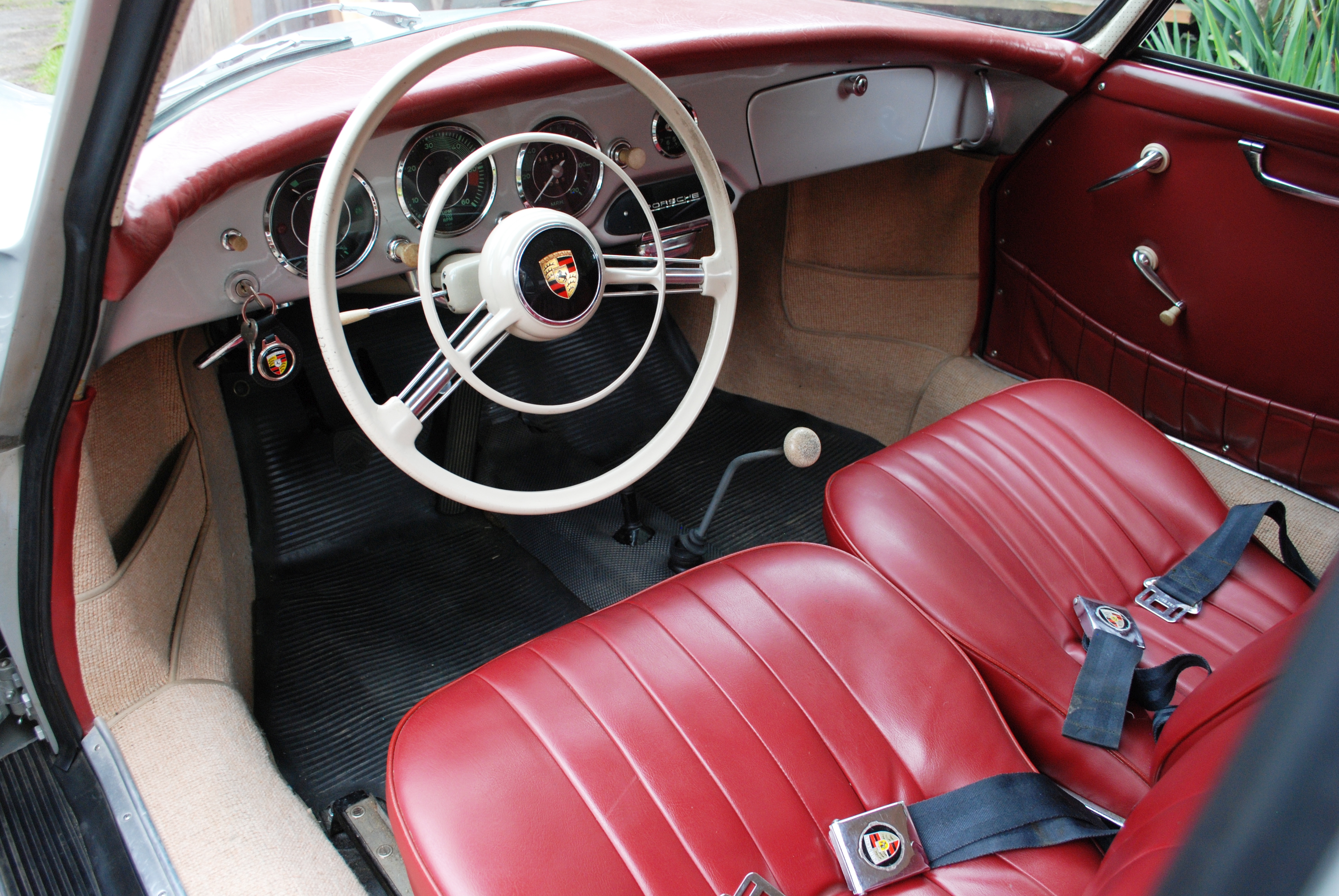 Interior-1.jpg