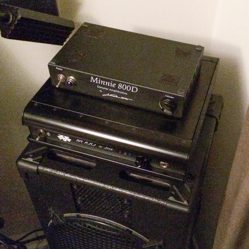 j700-2.jpg