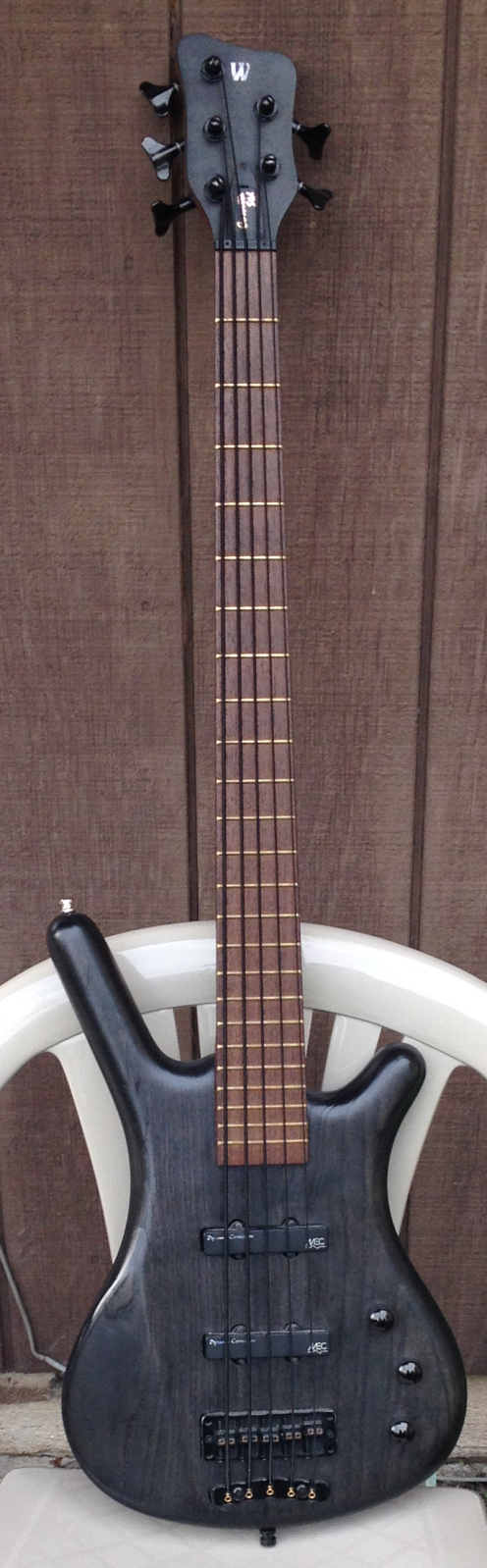 j90c9i.jpg