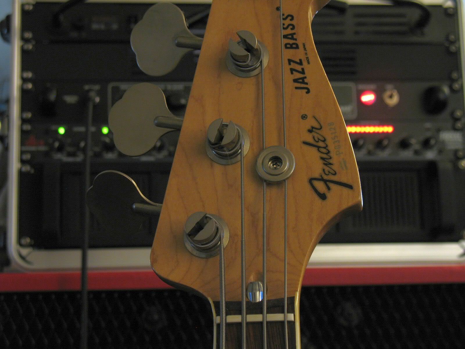 J_HEAD_02.jpg