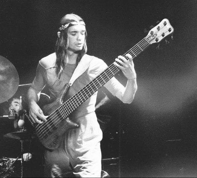 jacoMorch6string.JPG