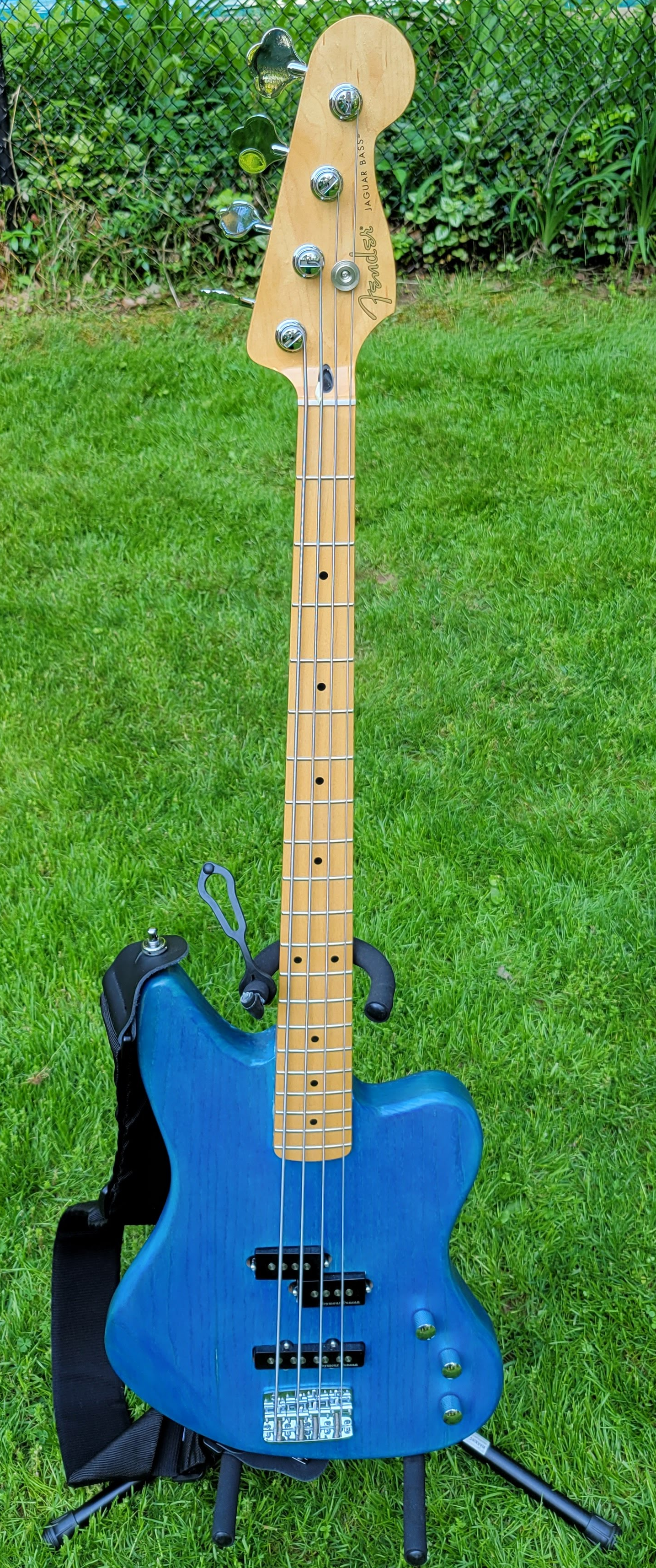 JagBass-Front-Outside.png