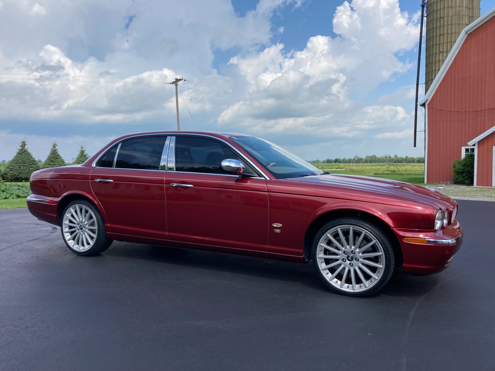 Jaguar XJR.jpg