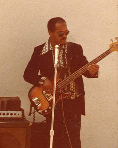Jamerson_and_B-15.jpg