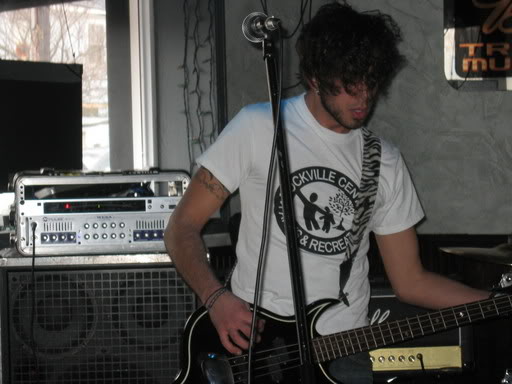 jamesfirstshow018.jpg