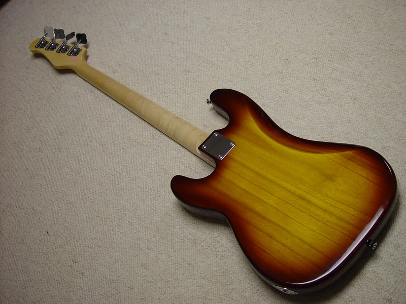 JayTurser54PrecisionBass011.jpg