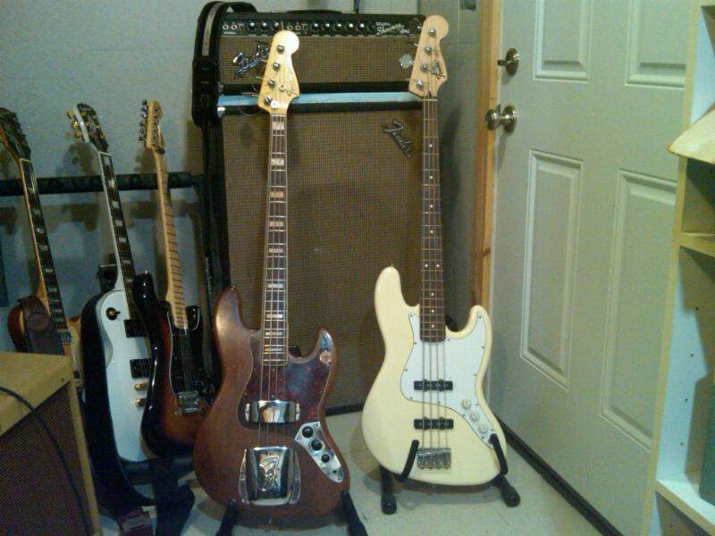 Jazz Bass'.jpg