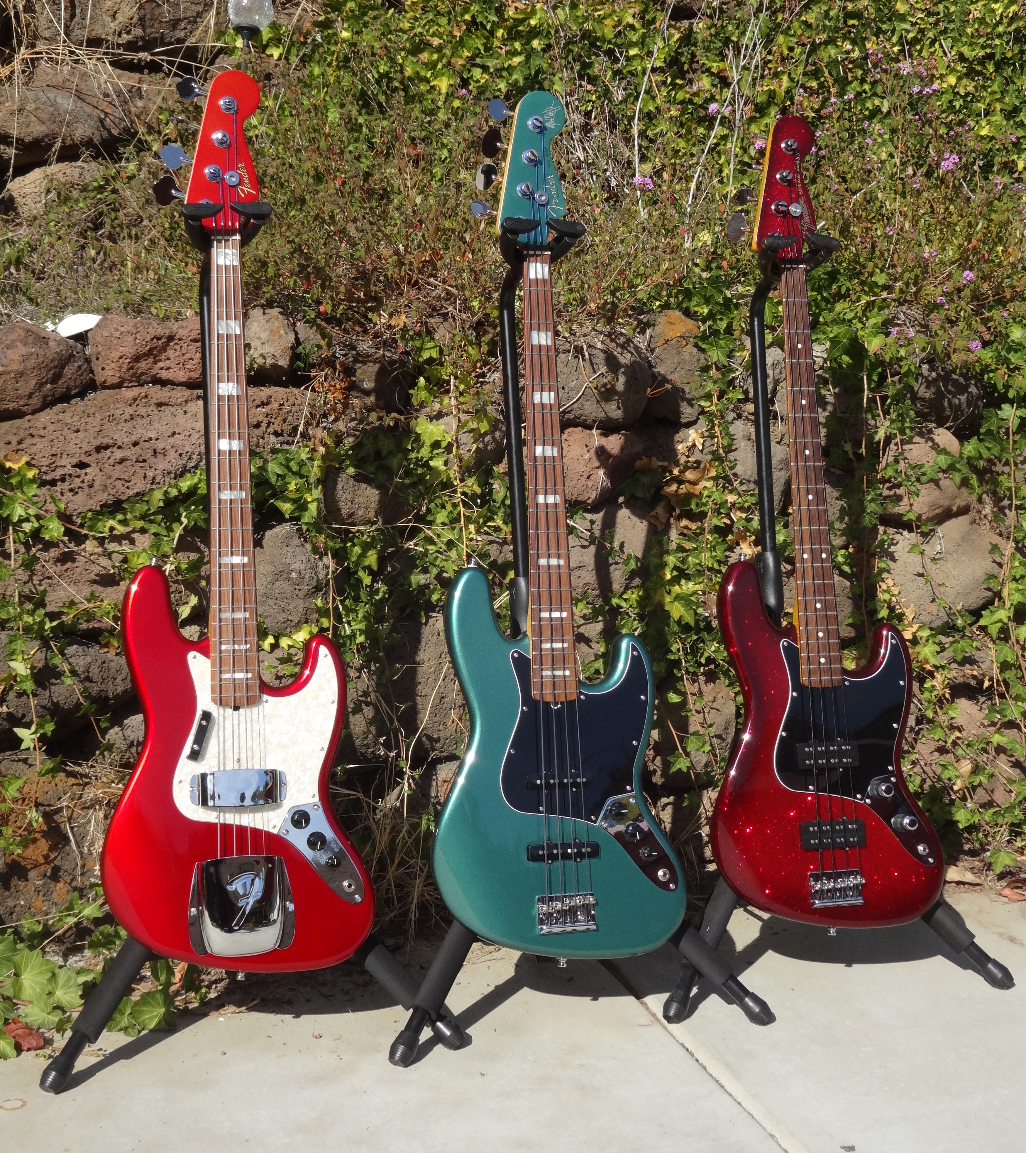 jazz basses 1.jpg