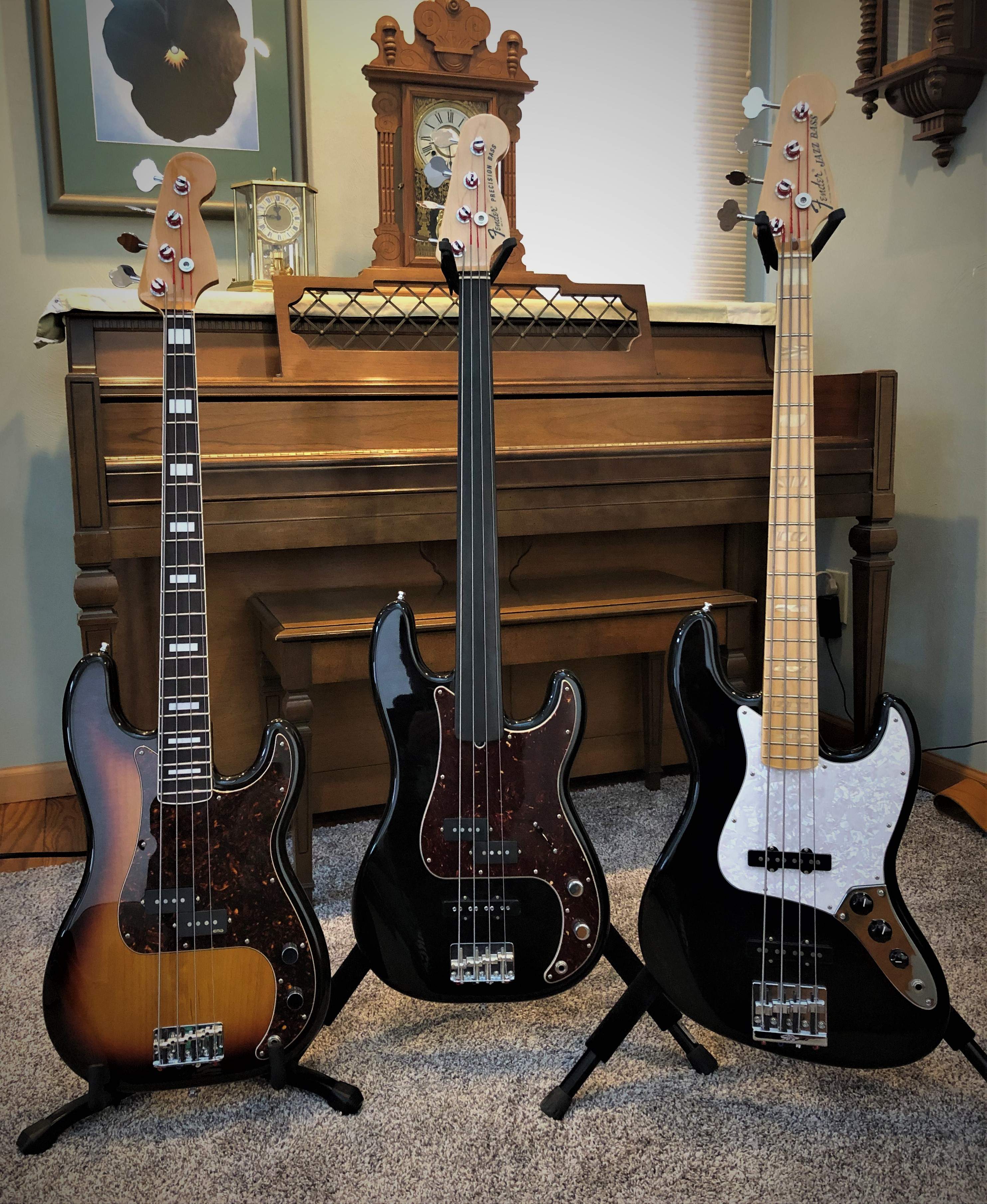 Jazz Fretless P.jpg