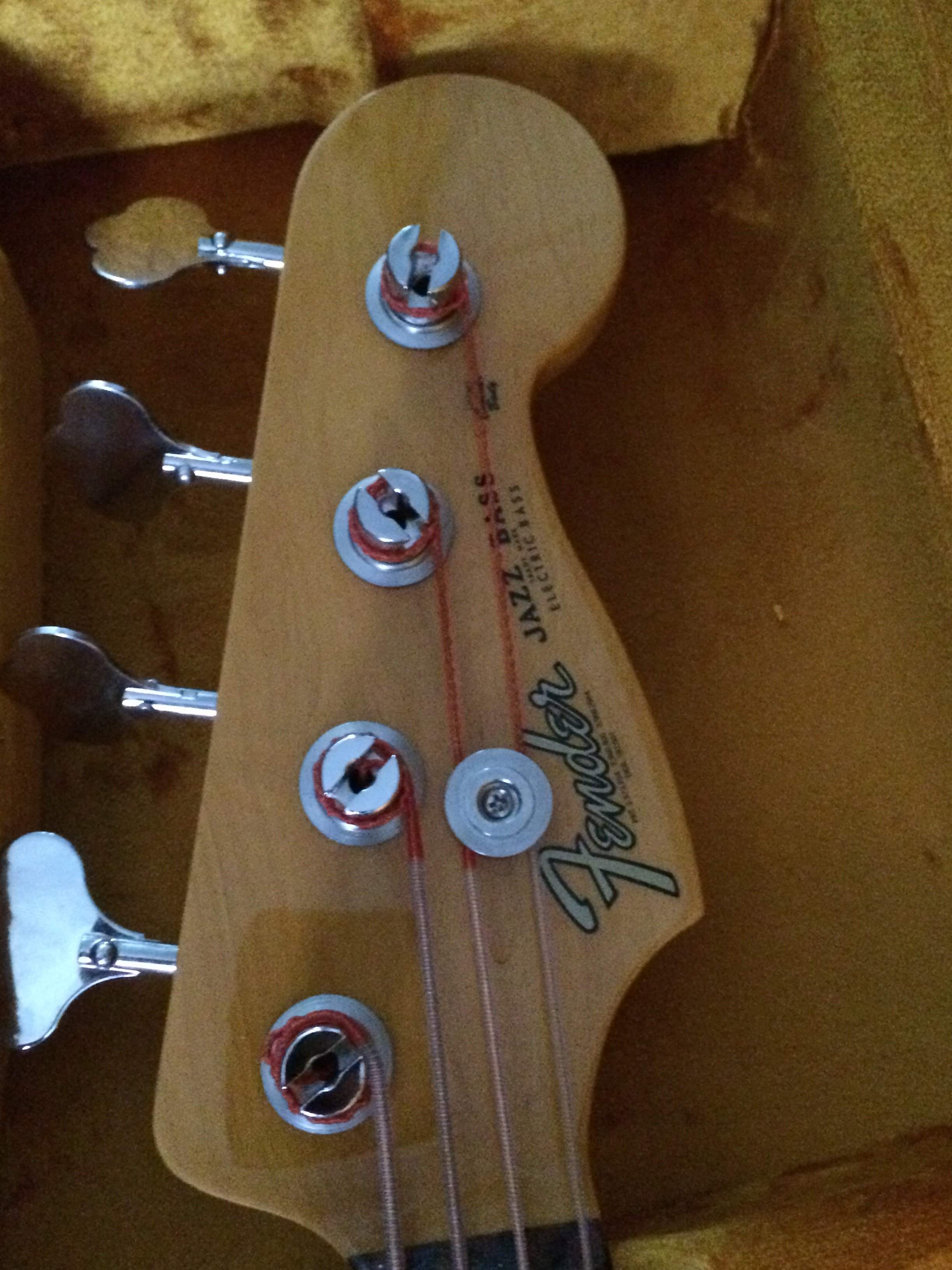 Jazz headstock.jpeg