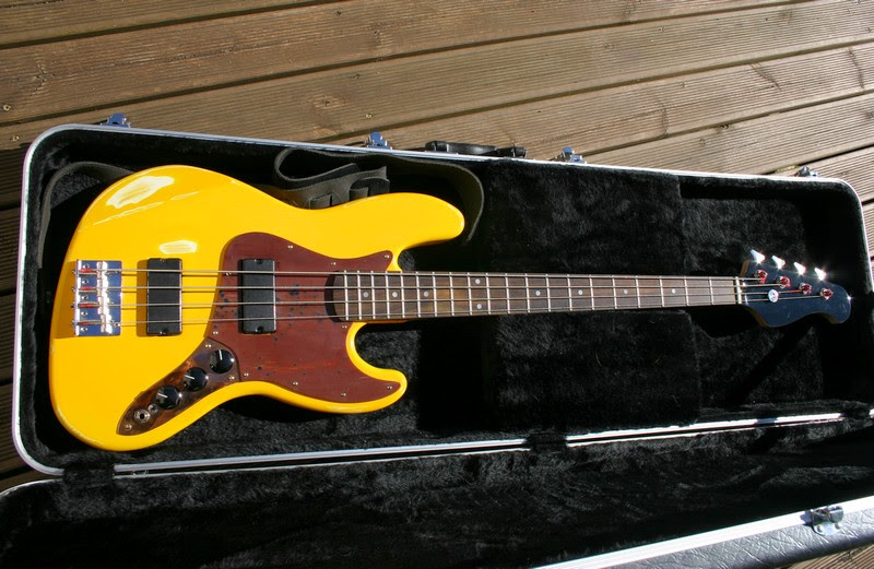 jazzbass.jpg