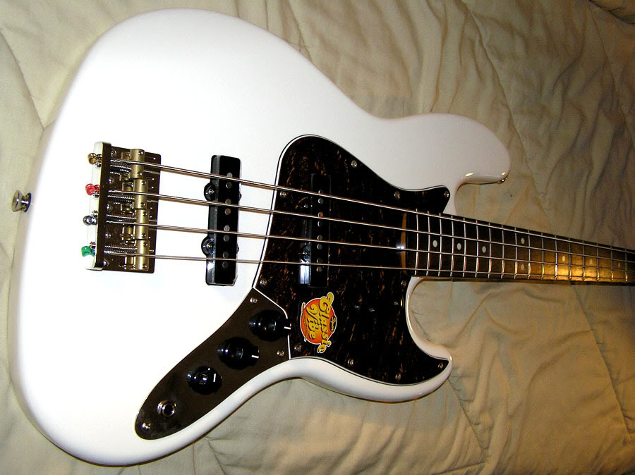 jazzbassbb.jpg