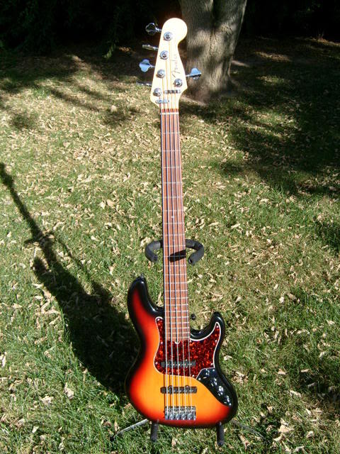 JazzDeluxe5001.jpg