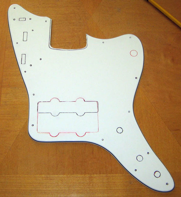 jazzmasterbasspickguard-01.jpg