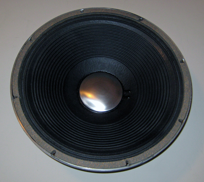 JBLE140front-1.jpg