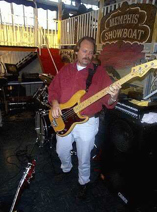 Jeff-RiverCruise.jpg