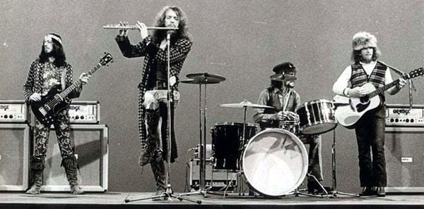 JethroTull%20logo%201b.jpg