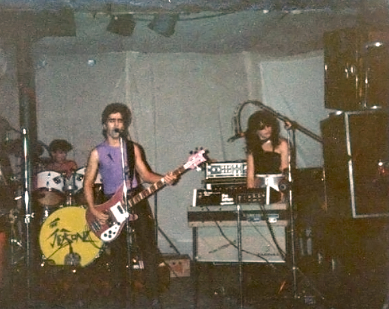 jetsonz_at_dirt_1080.jpg