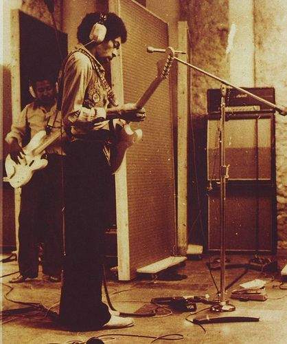 Jimi Hendrix & Billy Cox.jpg