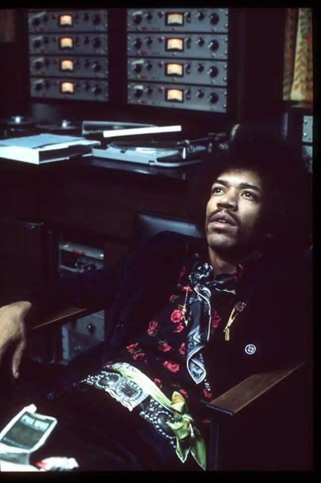 Jimi3.jpg