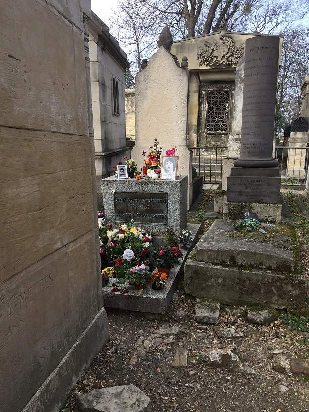 JMGrave.jpg