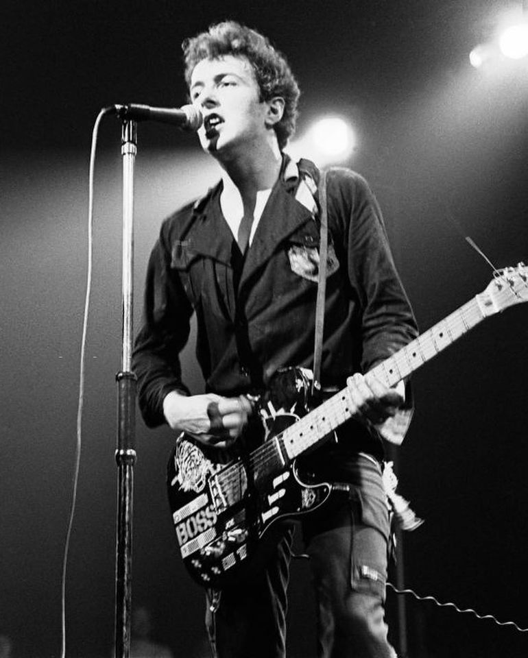 JoeStrummer.jpg
