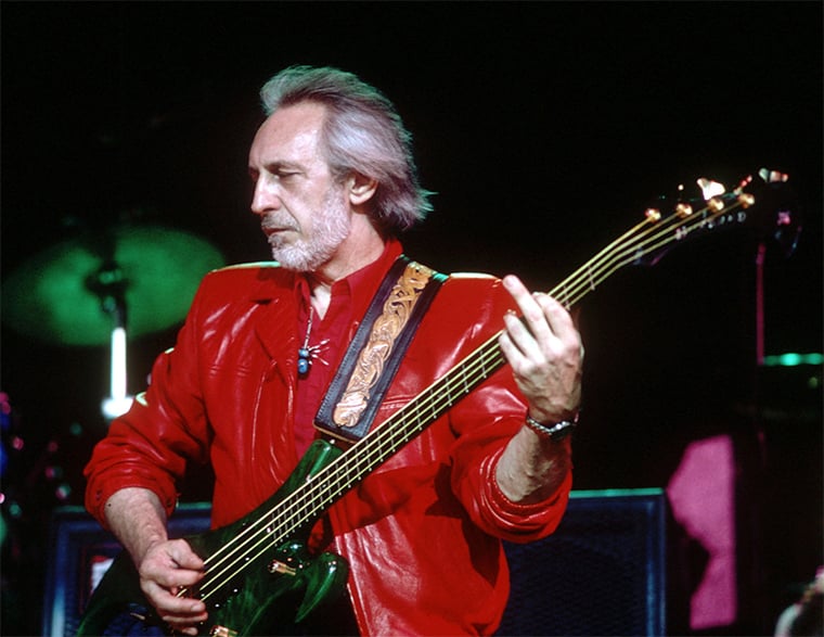 JOHN_ENTWISTLE_01.jpg