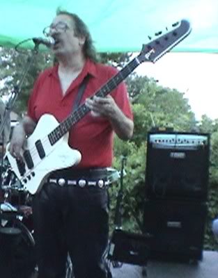 JohnnyBGooge_0002.jpg