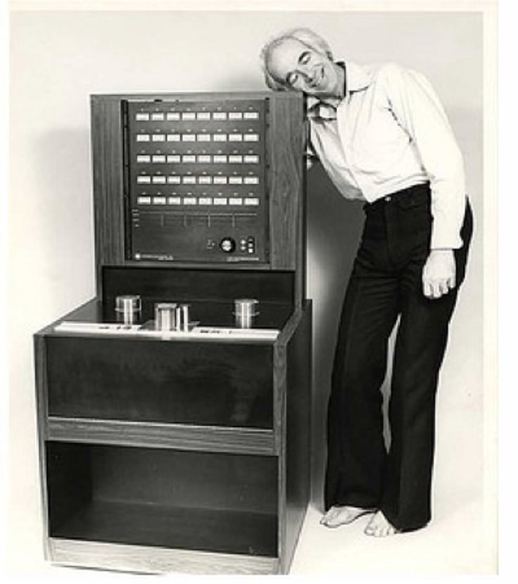 JohnStephens40track1.jpg