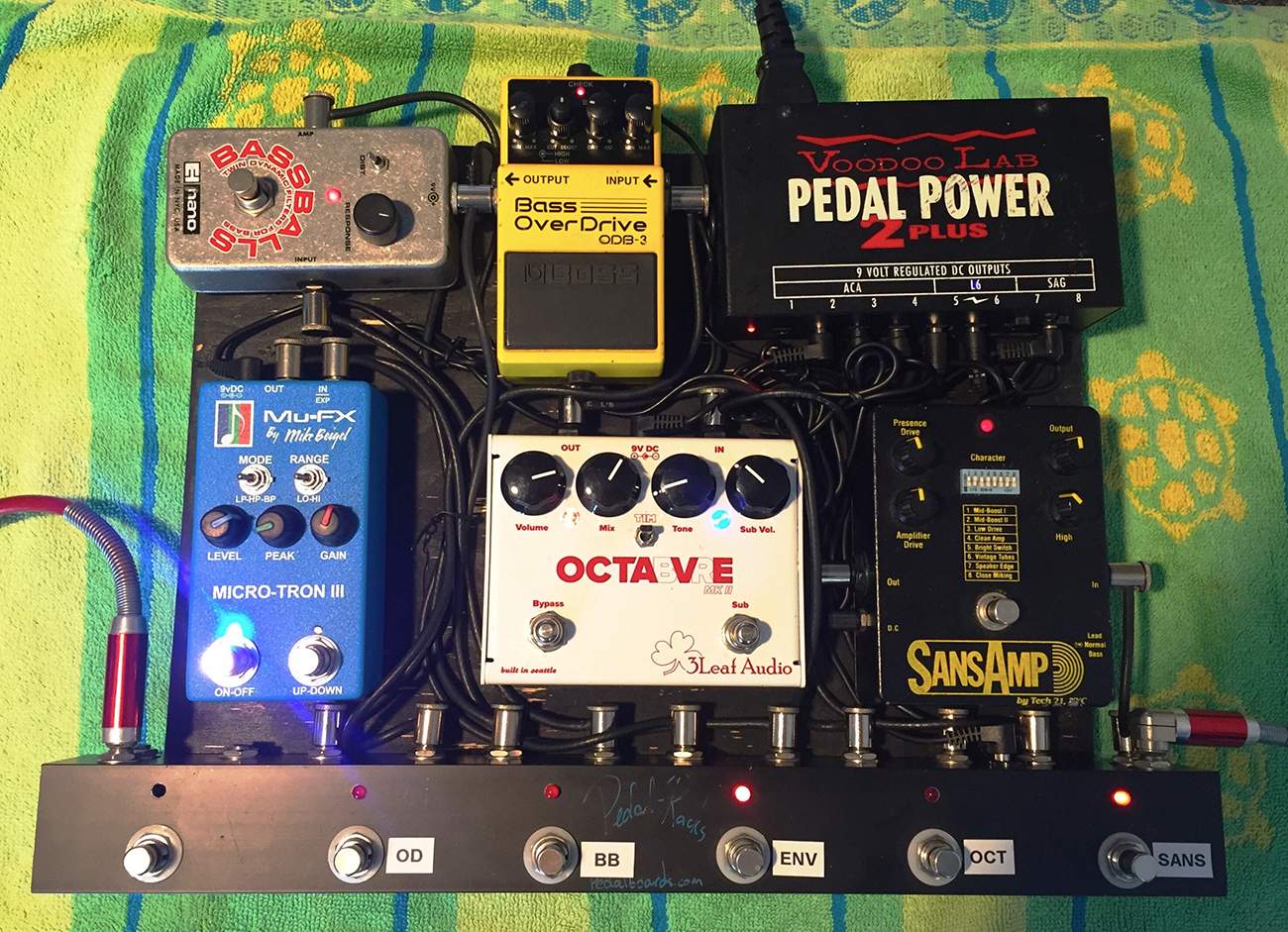 jr pedalboard.jpg