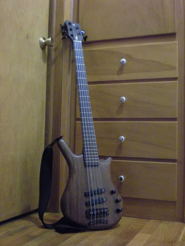 jvsquier003.jpg