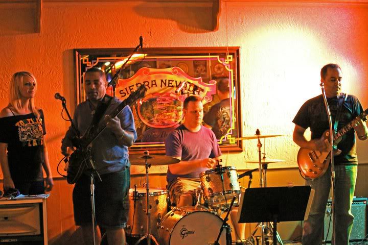KickAssBarJune82011-d.jpg