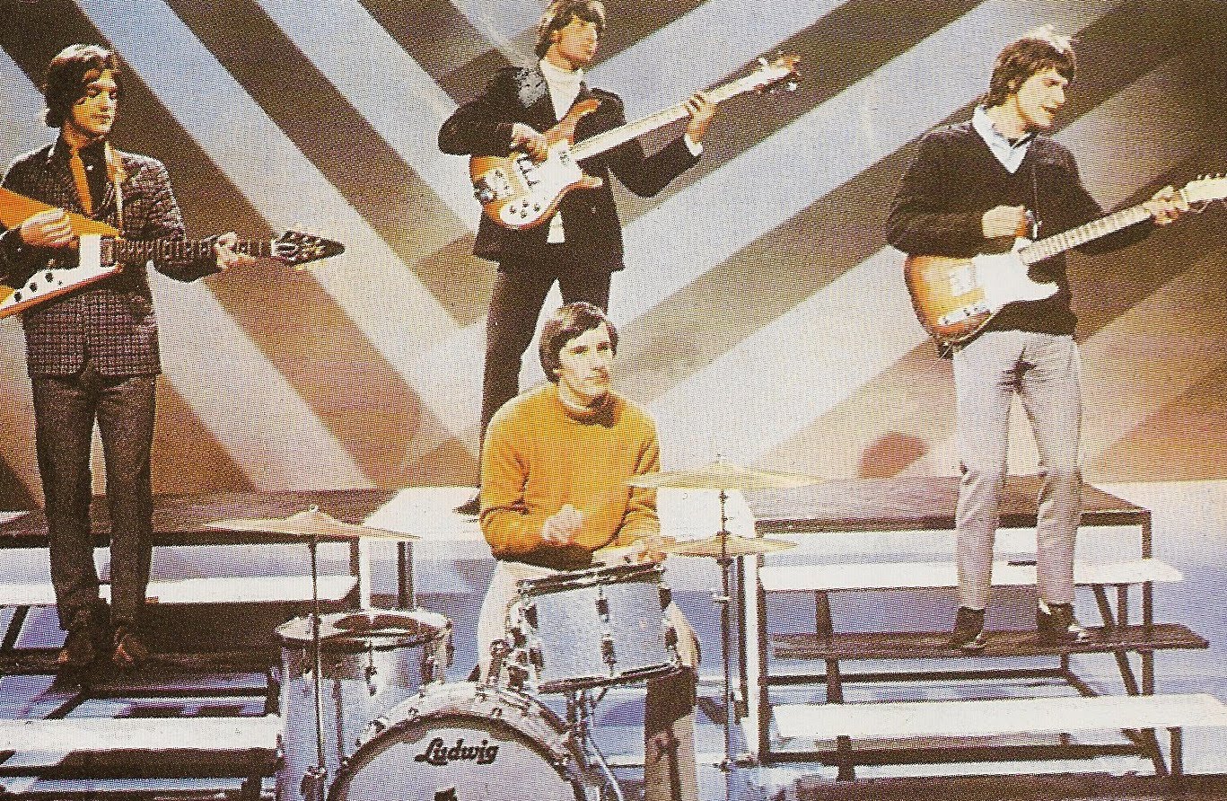 kinks_steps.jpg