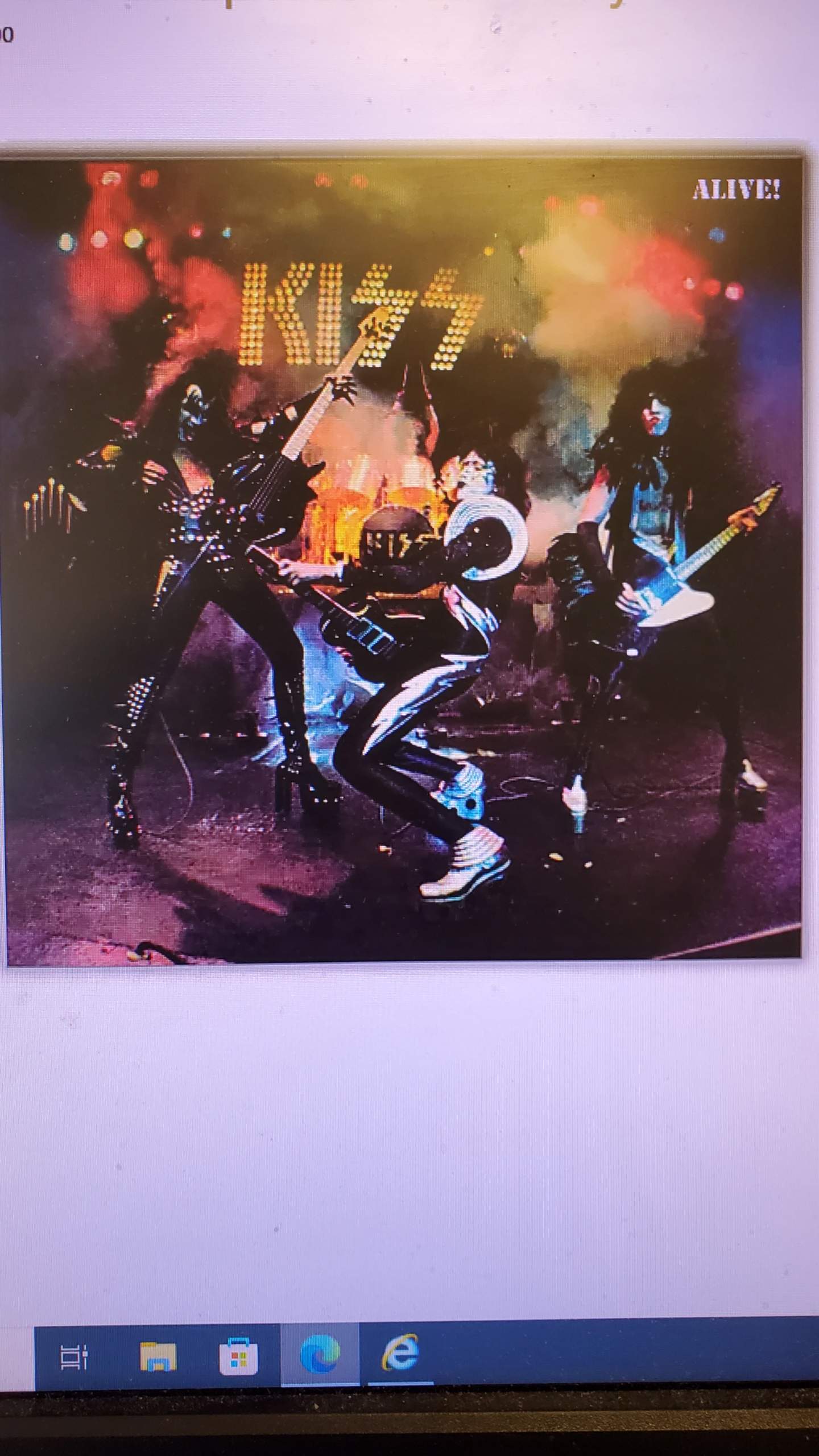 Kiss Alive.jpeg