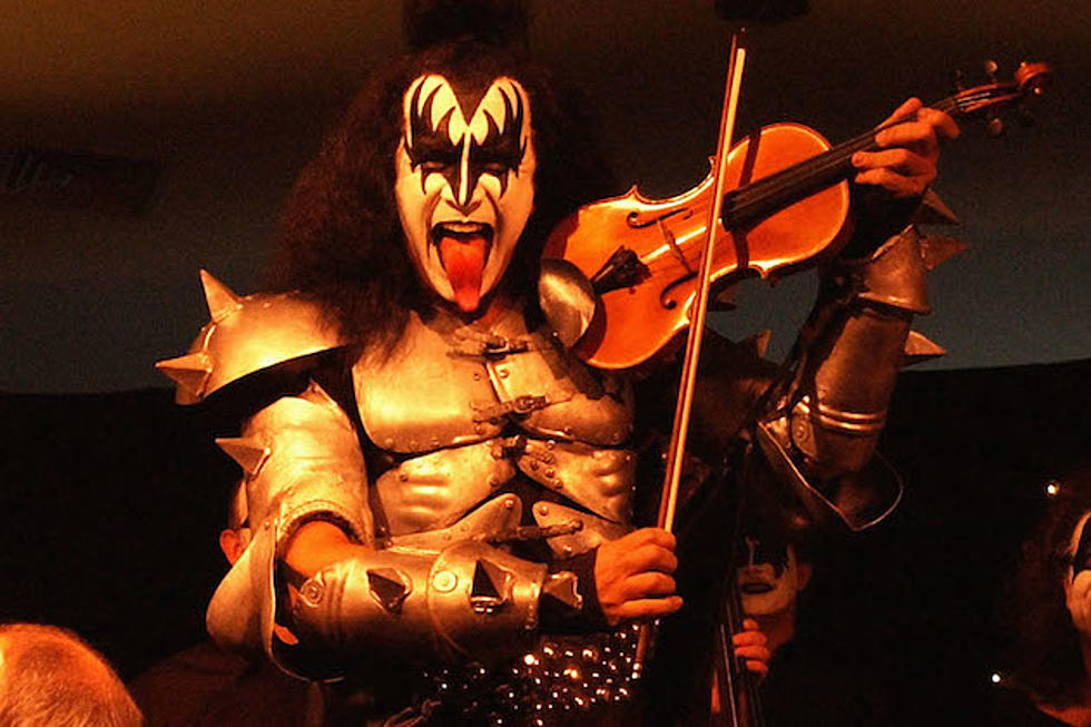 Kiss-violin-inside.jpg