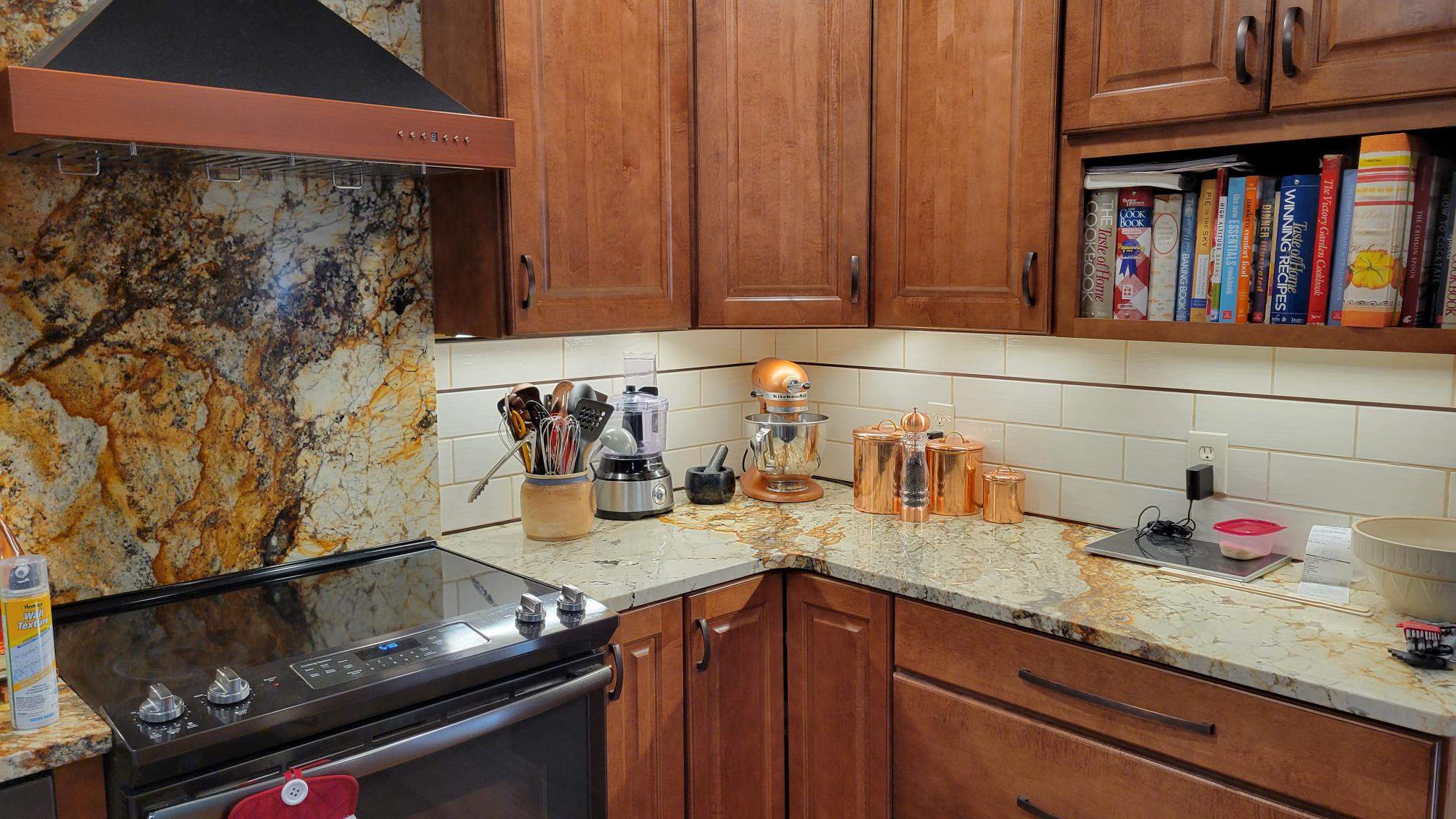 Kitchen counter.jpg