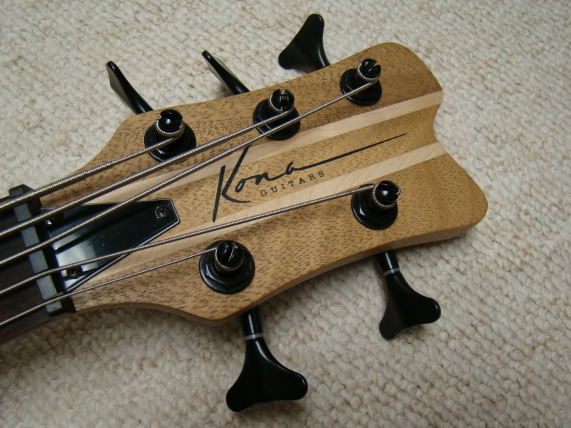 Kona5stringexocticbass004.jpg