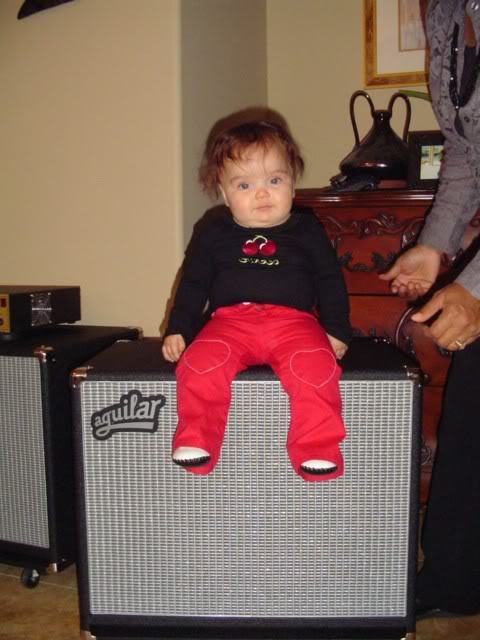 Kyrathebassplayer1.jpg