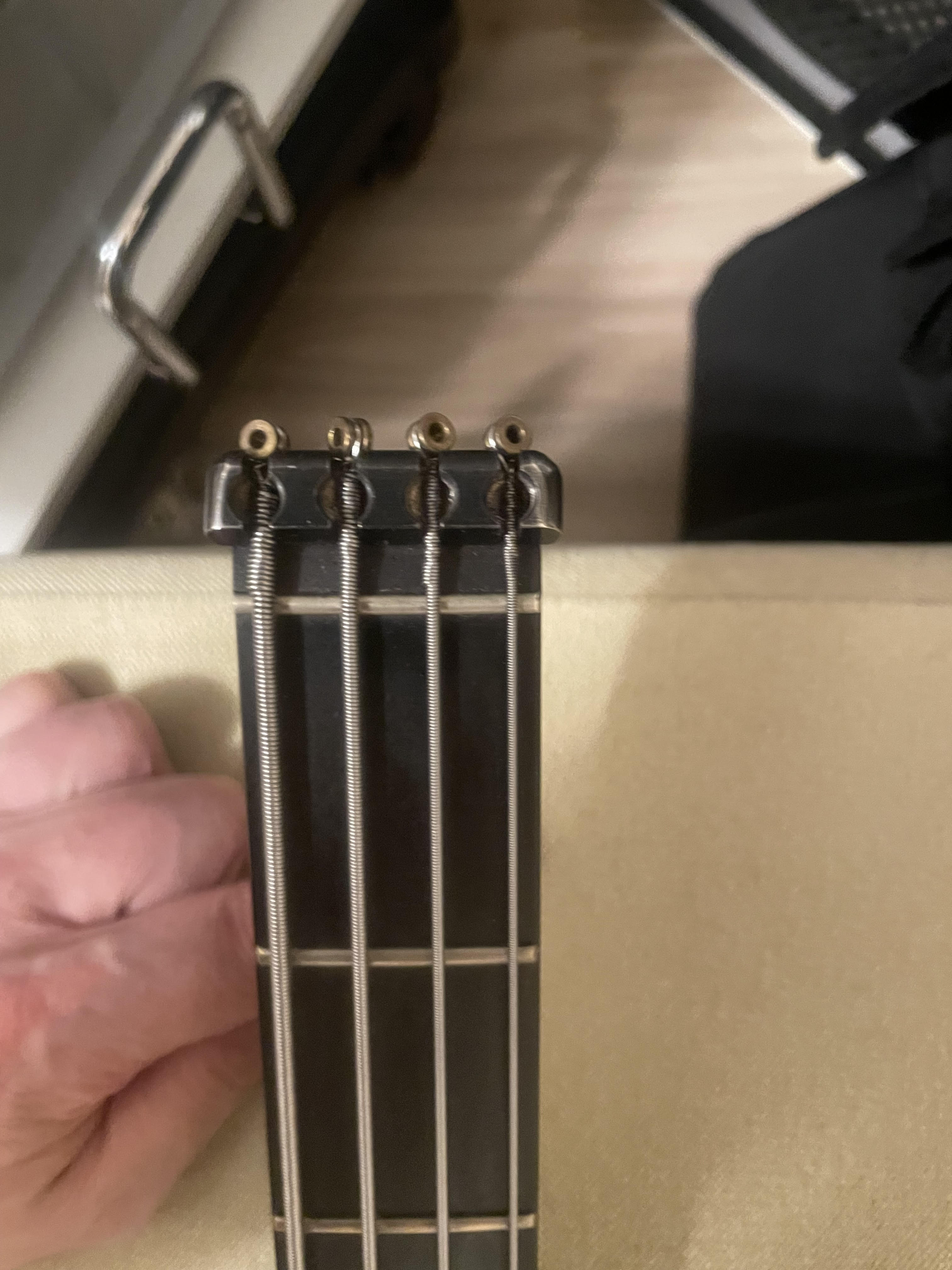L-2 headstock.jpg