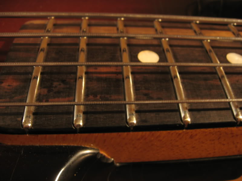 L1000newfrets1.jpg
