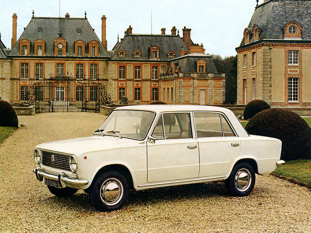 lada1200.jpg